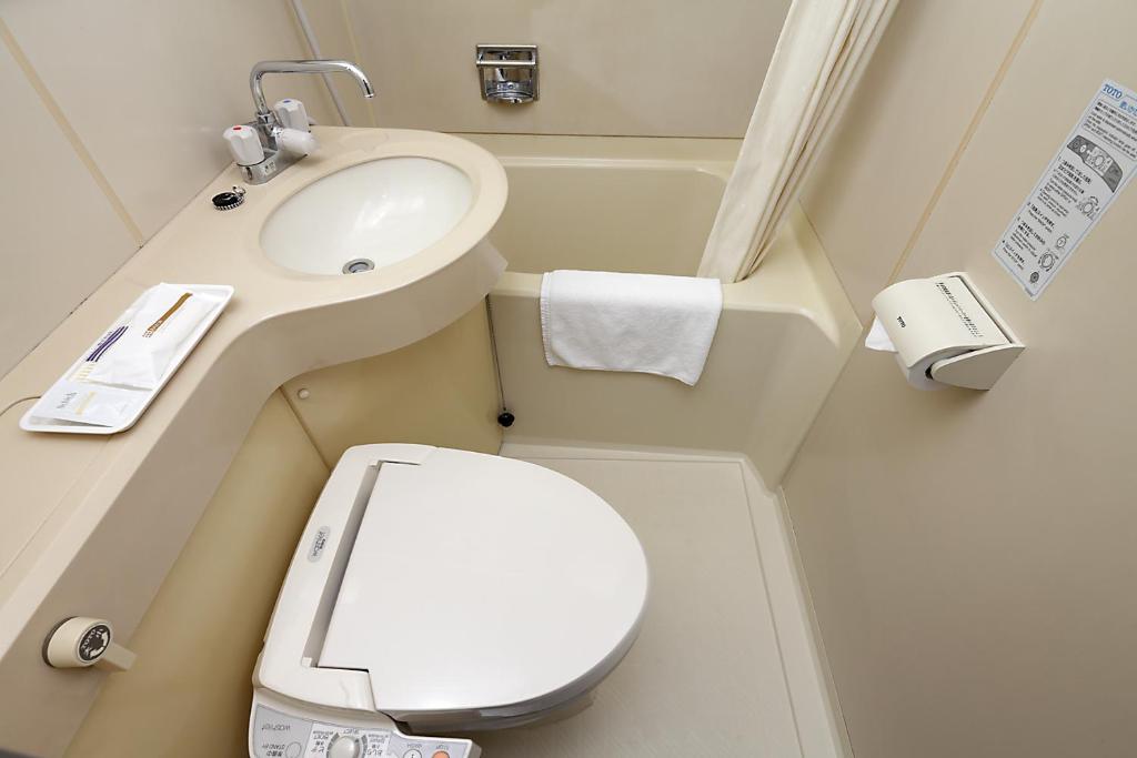 Kumegawa Wing Hotel photo