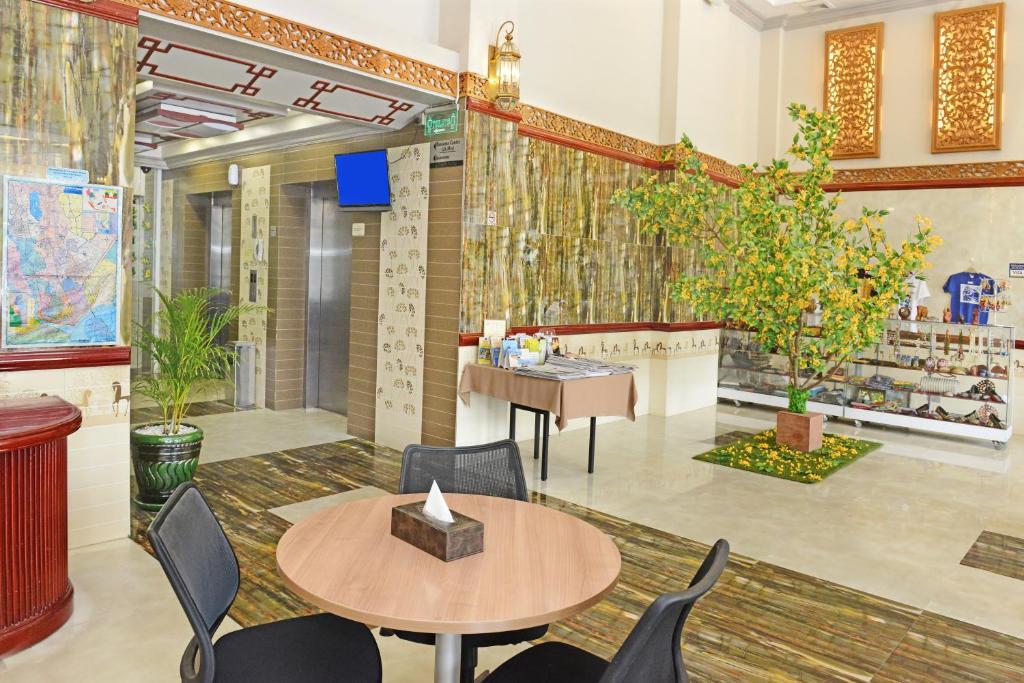 Hotel Grand United Ahlone Branch