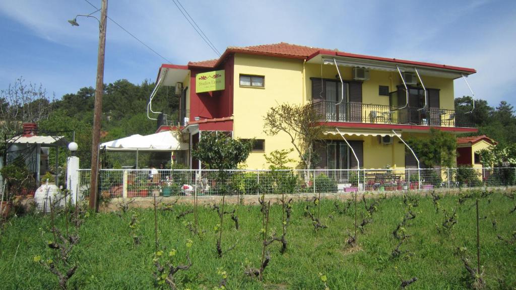 Studios Ermis — Hotel in Lefkada