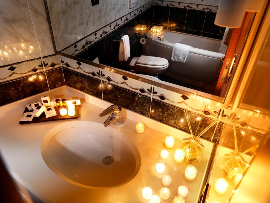 Hotel Ariston photo