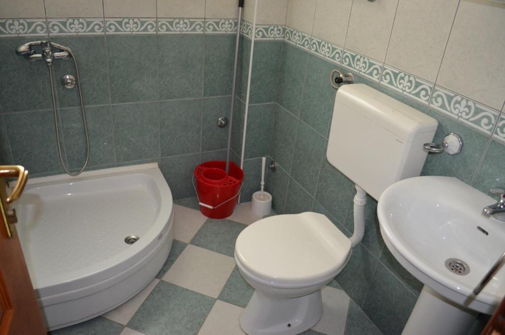 Guest House Djurovic photo