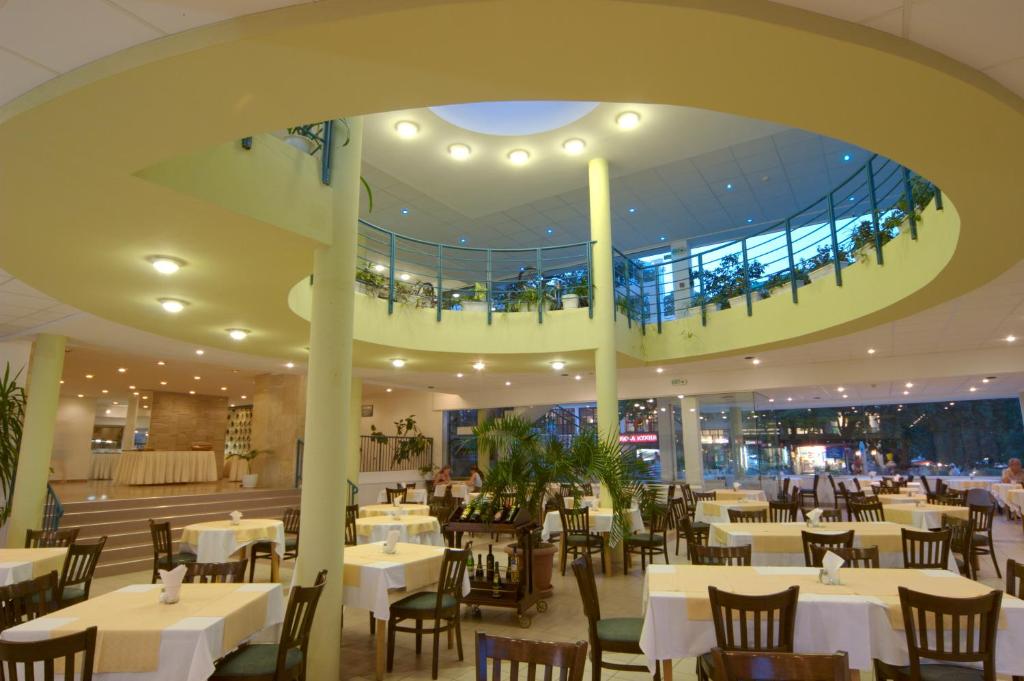 Bonita Hotel — Restaurant & bars in Golden Sands, Varna Region