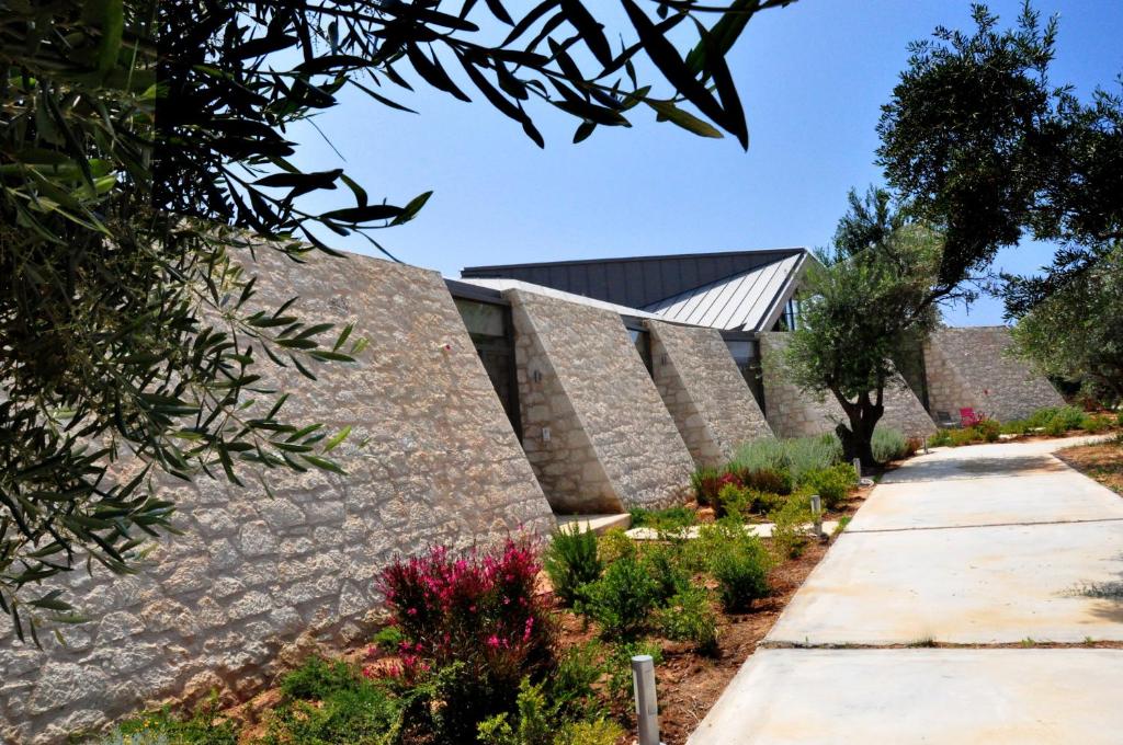 Leivatho Hotel - Facilities image