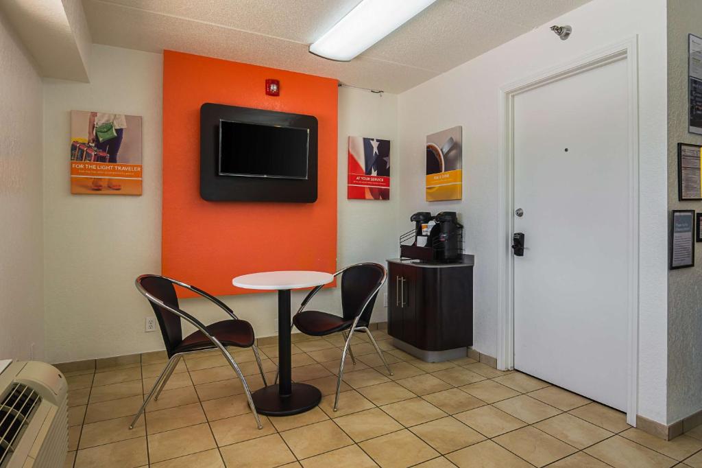 Motel 6-Tucker, GA - Atlanta Northeast photo