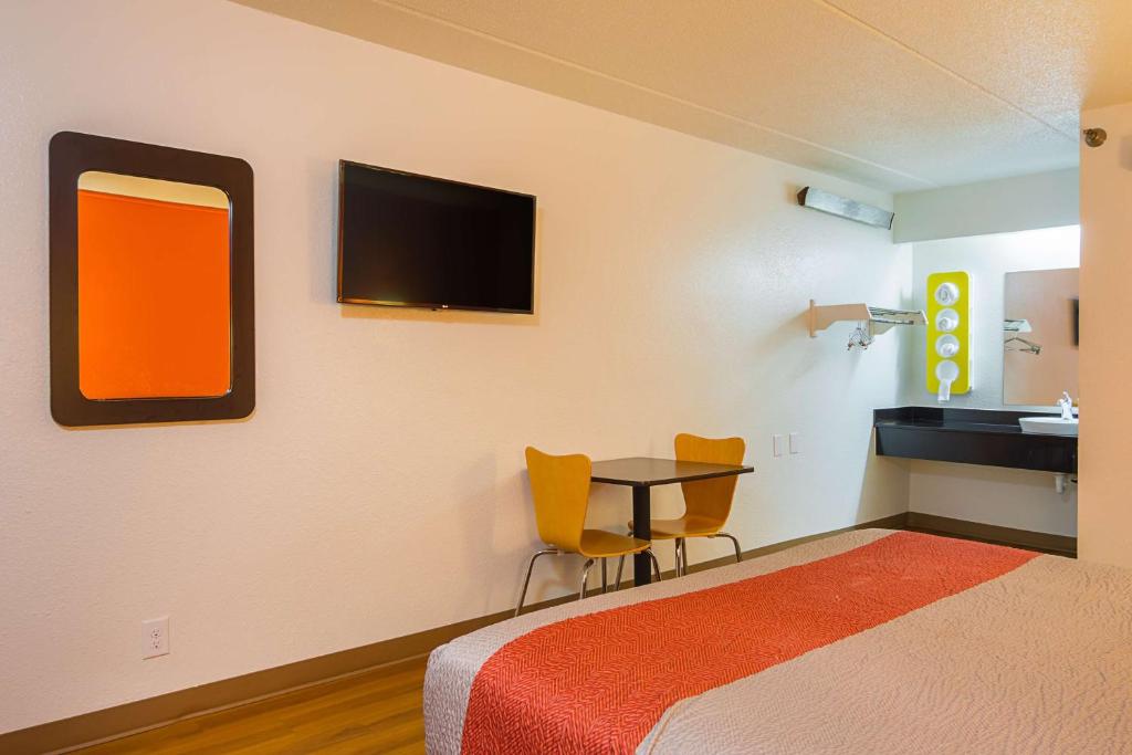 Motel 6-Tucker, GA - Atlanta Northeast photo