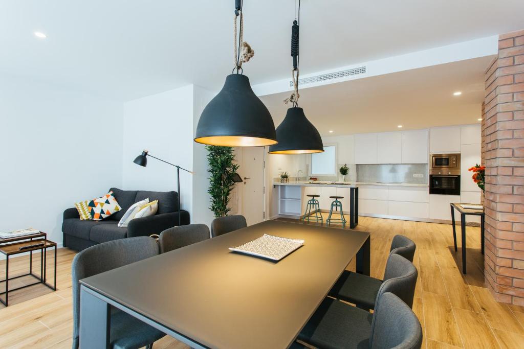 The Lucky Flats - Liorna, Alicante