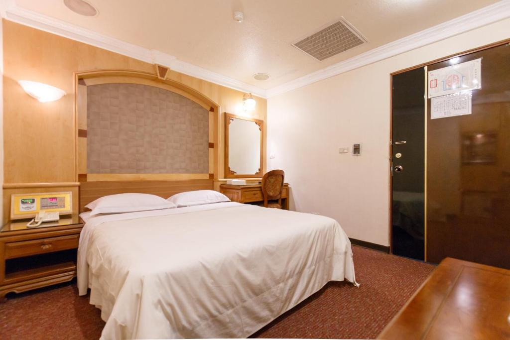 藍海冠君大飯店