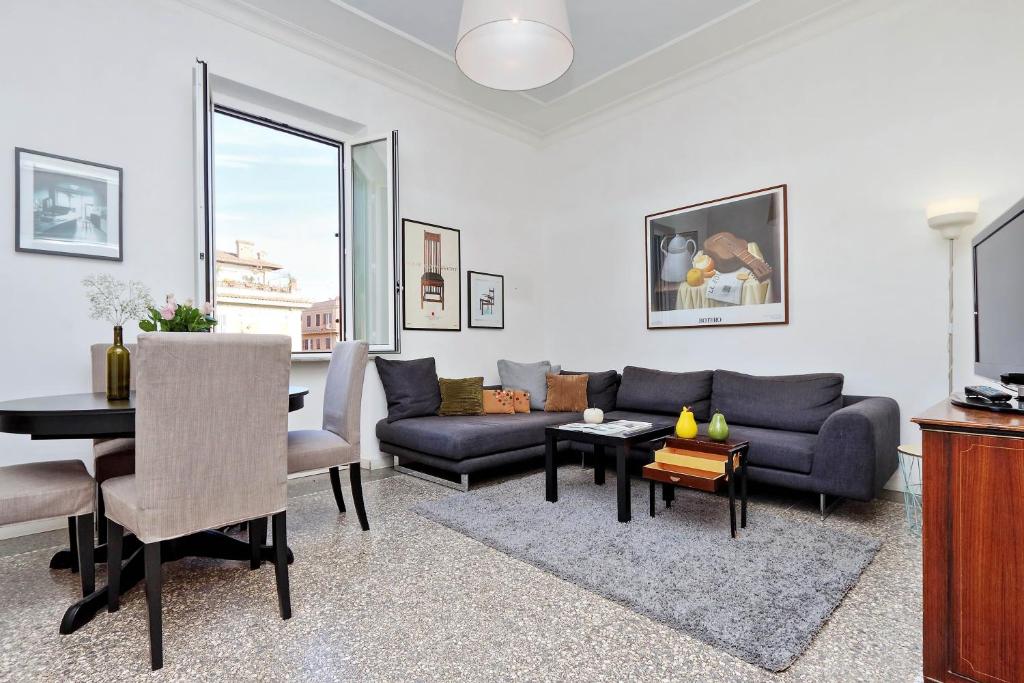 Piazza Capponi Apartment - 2