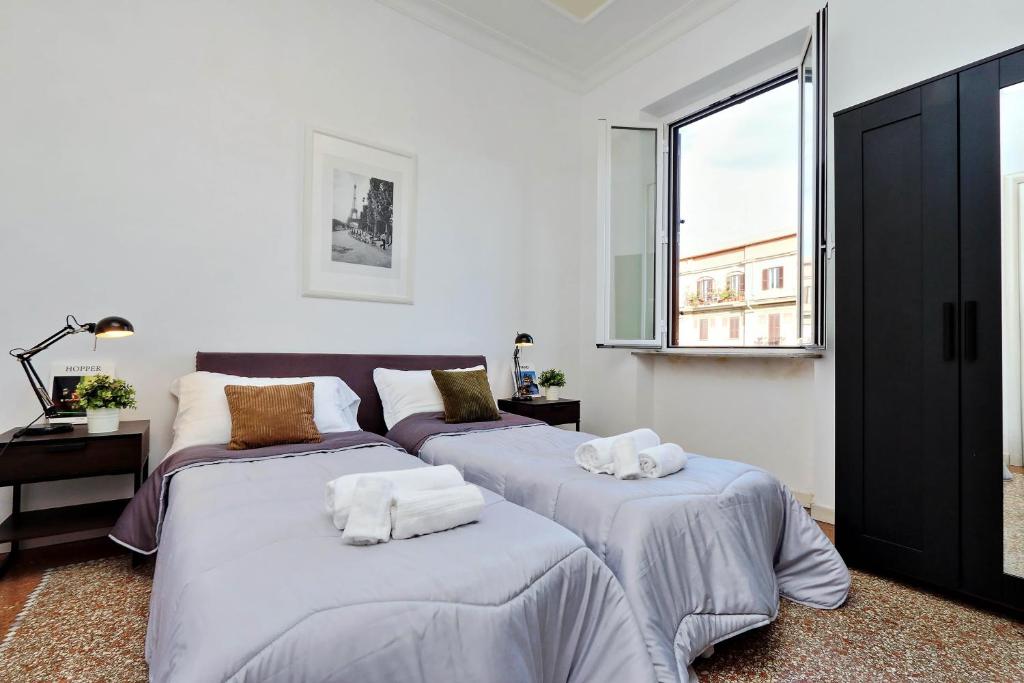 Piazza Capponi Apartment - 4