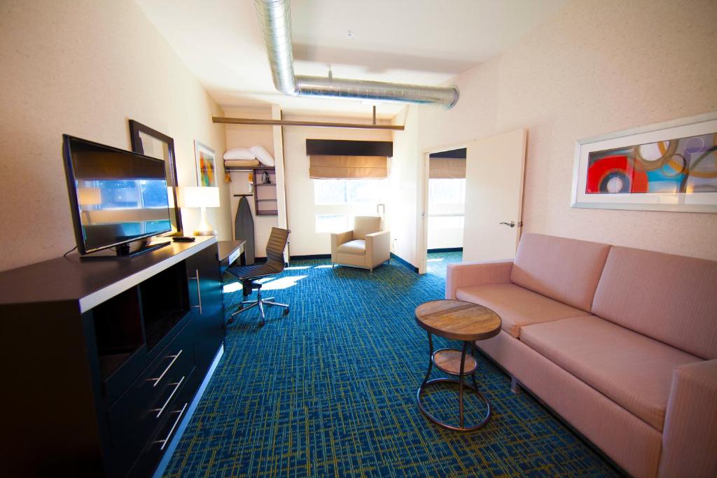 Warehouse Hotel at The Nook photo