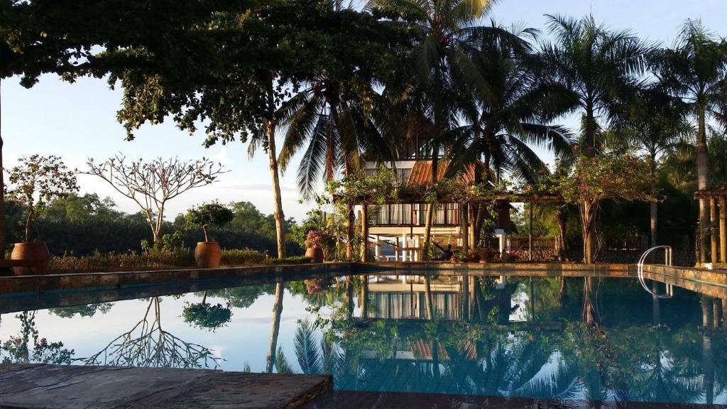 Surrounding environment, Homestay ALA Riverview Lodge Kota Bharu in Kota Bharu