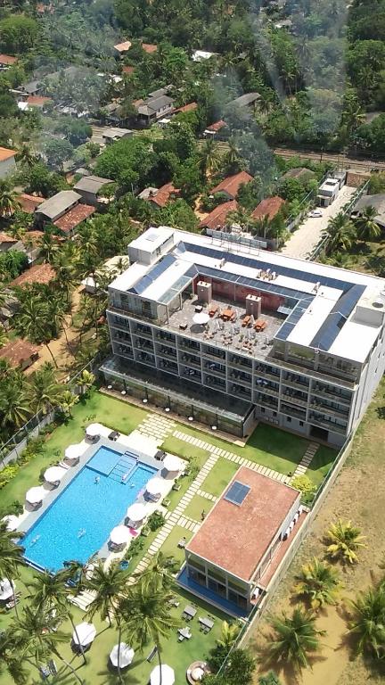 Club Waskaduwa Beach Resort & Spa — Wadduwa