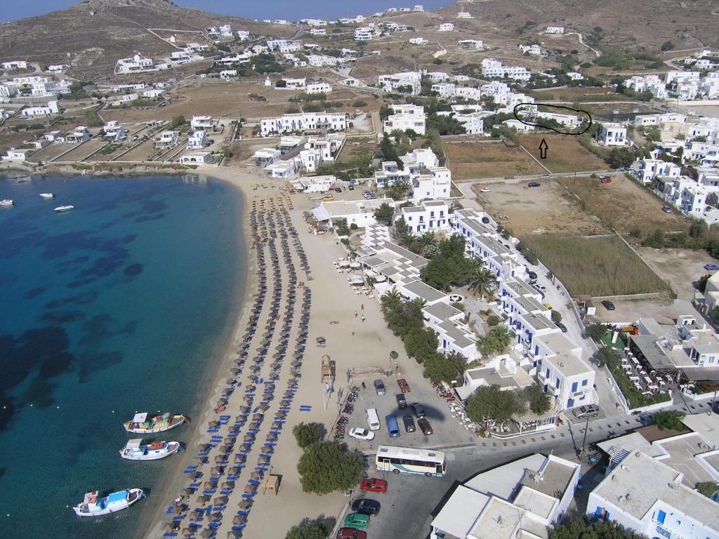 Madoupa Beach Apartments photo