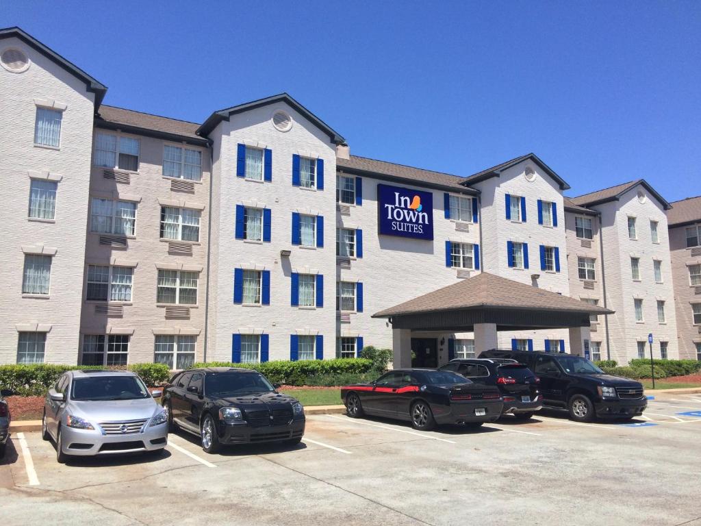 InTown Suites Near Me