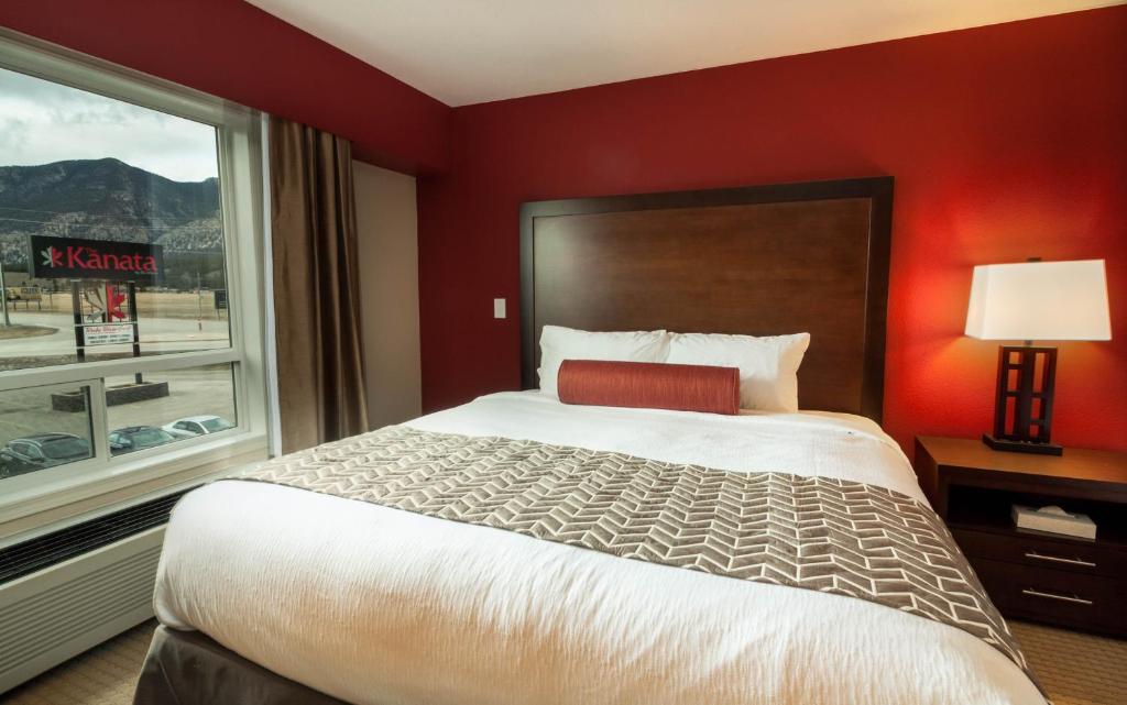 The Kanata Inns Invermere photo