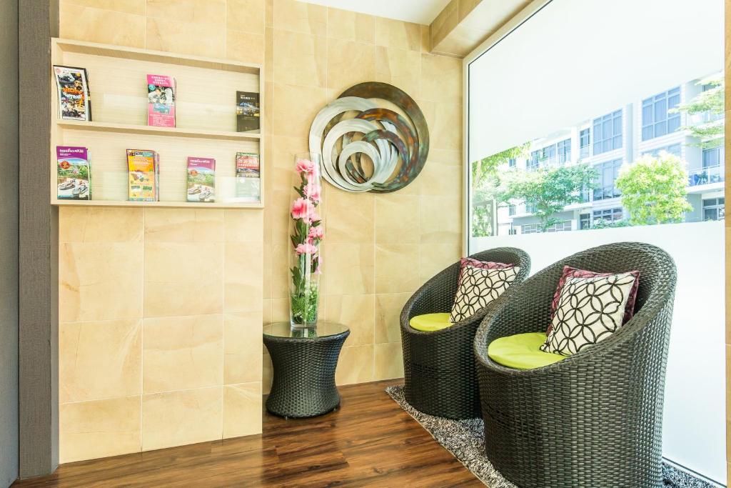 フロント・ロビー