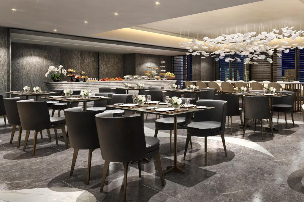 Dining Image