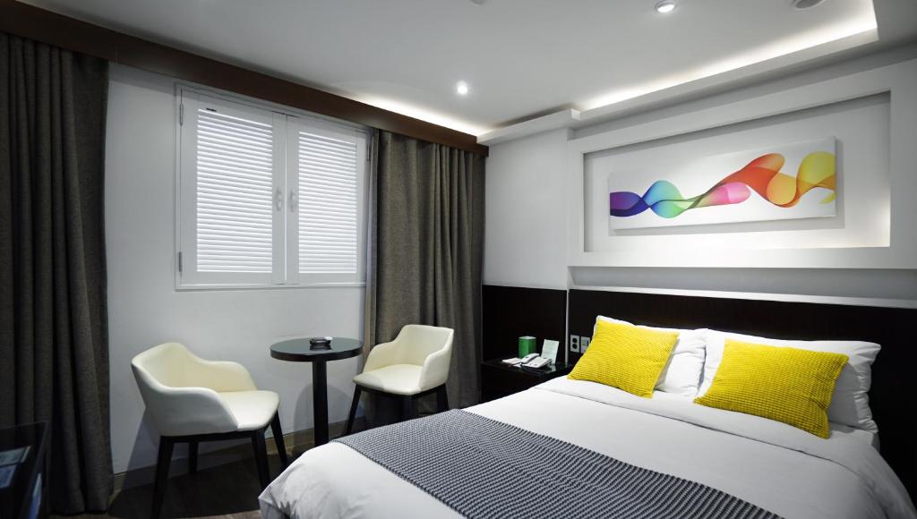 Insadong Crown Hotel, Сеул