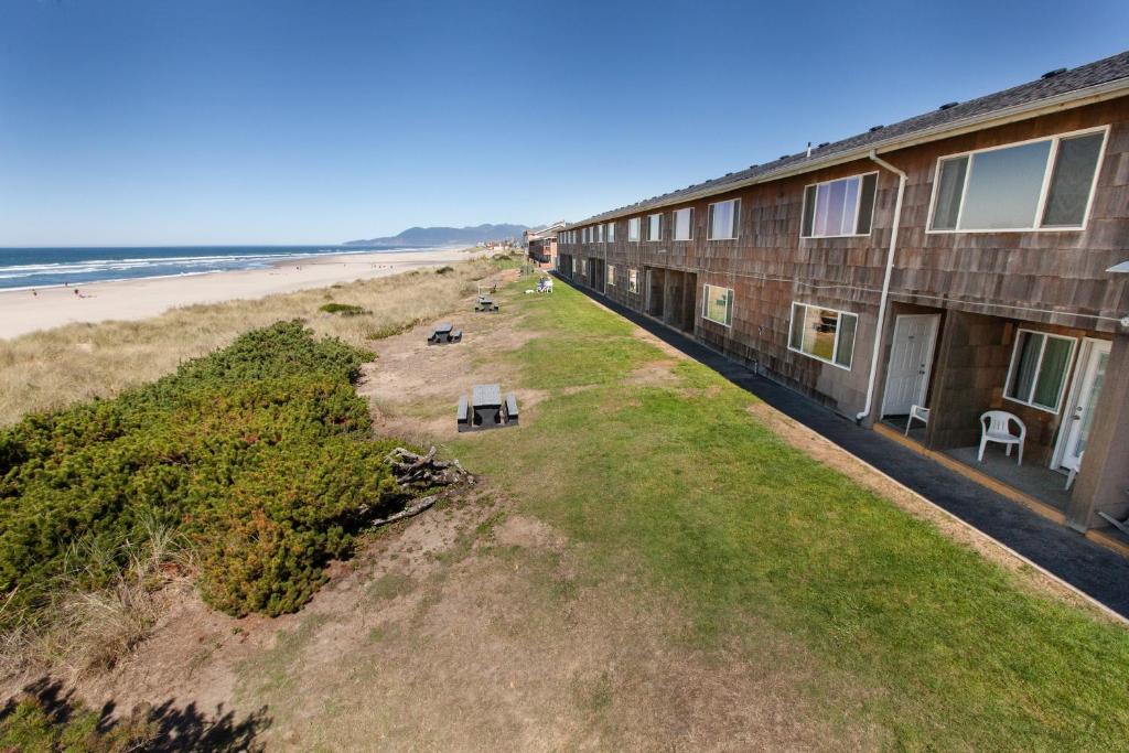 Silver Sands photo