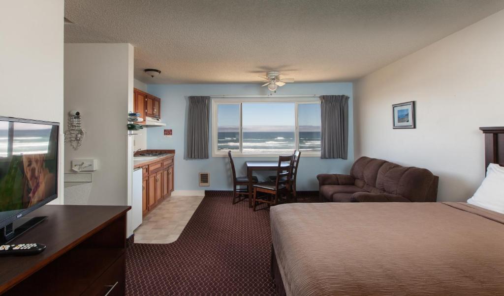 Silver Sands — Hotel in Rockaway Beach (OR)