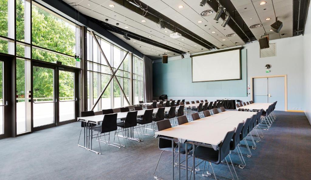 ビジネスセンター