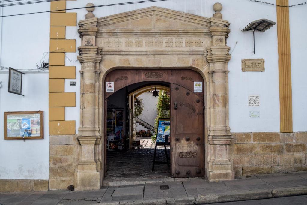Casa Ramirez - Guest House en el Segundo Piso — Hotel in Sucre