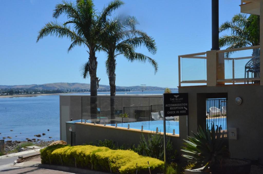 The Bluff Resort Apartments, Victor Harbor 2024 Updated Prices, Deals