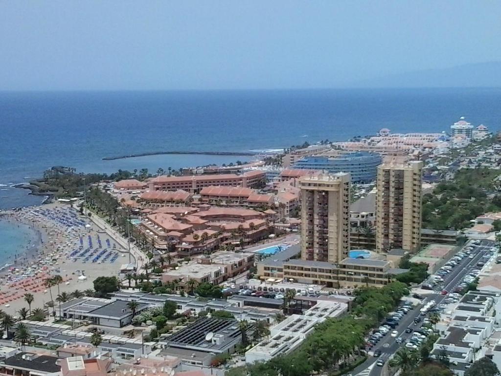Torres del Sol Sea View Apartment - 3