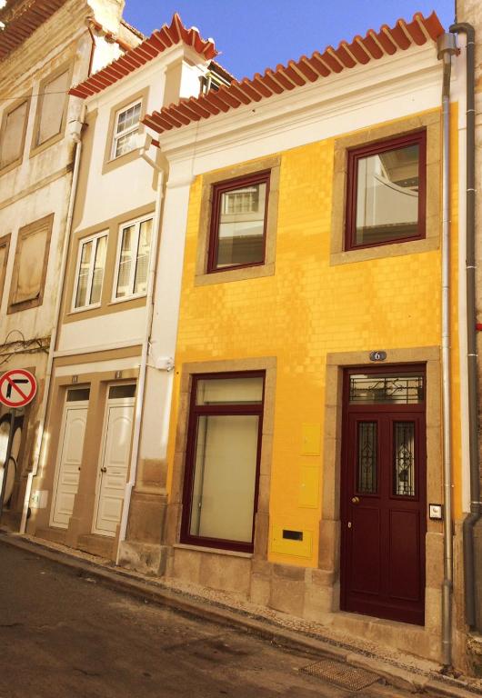Casa Amarela — Hotel in Aveiro