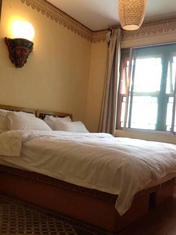 Tashitakge Hotel photo