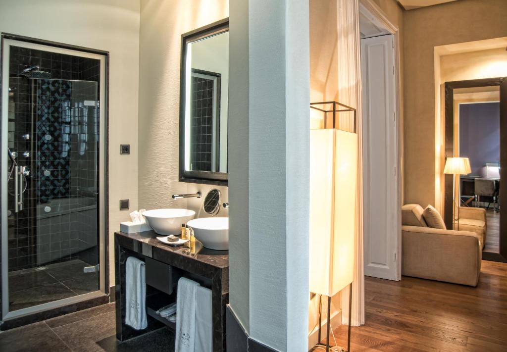 CoolRooms Palacio Villapanés 5 GL — Seville, Andalusia