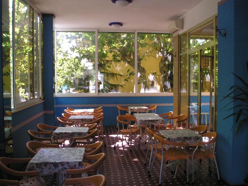 Hotel Bellevue photo
