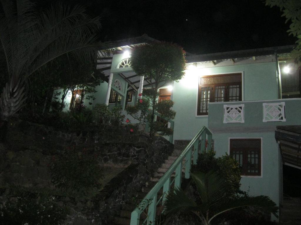 Sinharaja Holiday Bungalow — Hotel in Palindanuwara