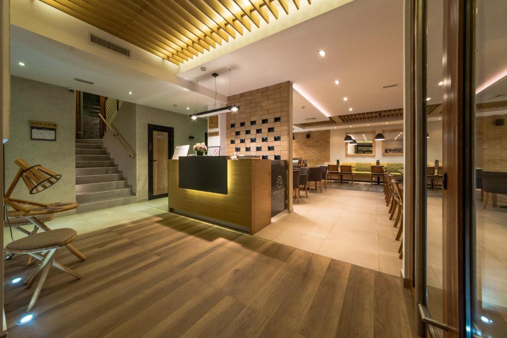 Hotel Mons photo