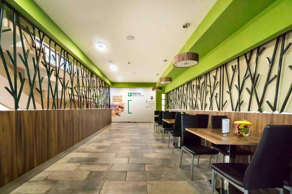 Central Hotel, Fitness and Spa photo
