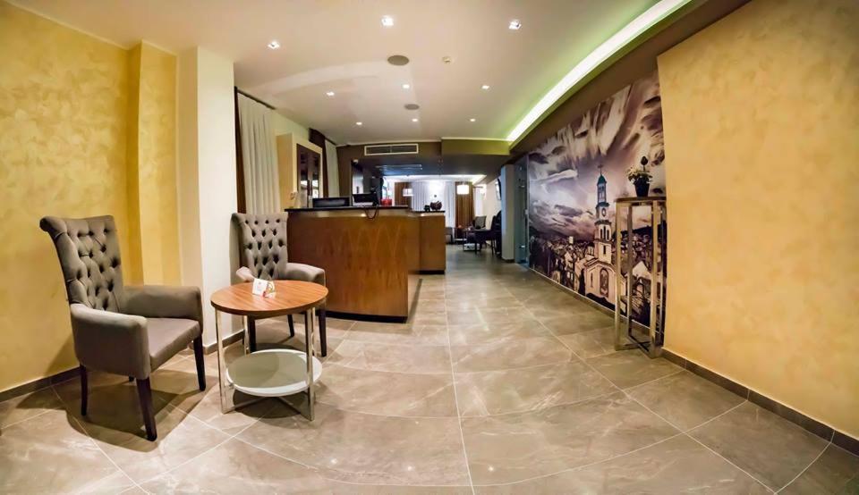 Central Hotel, Fitness and Spa photo