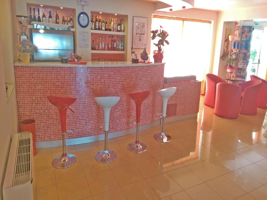 Hotel Bahama — Restauracje i bary in Rimini, Emilia-Romania