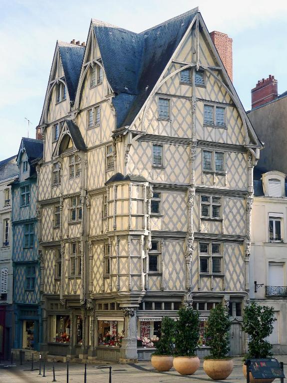 Hotel Mercure Angers Centre Gare photo