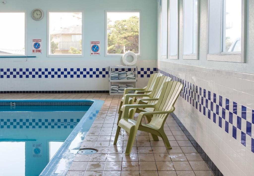 スイミングプール