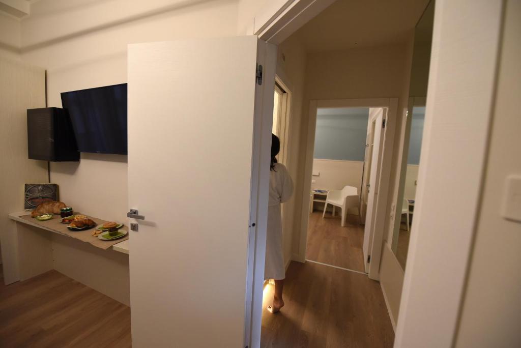 Nicola's Luxury Rooms - 4