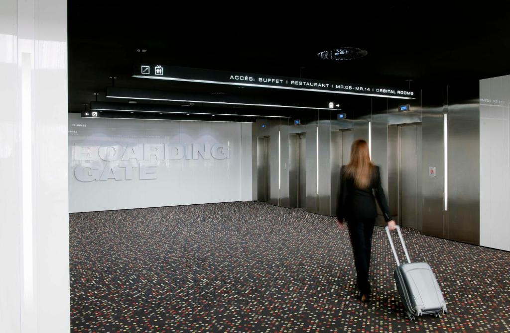 Barcelona Barcelo Sants Additional