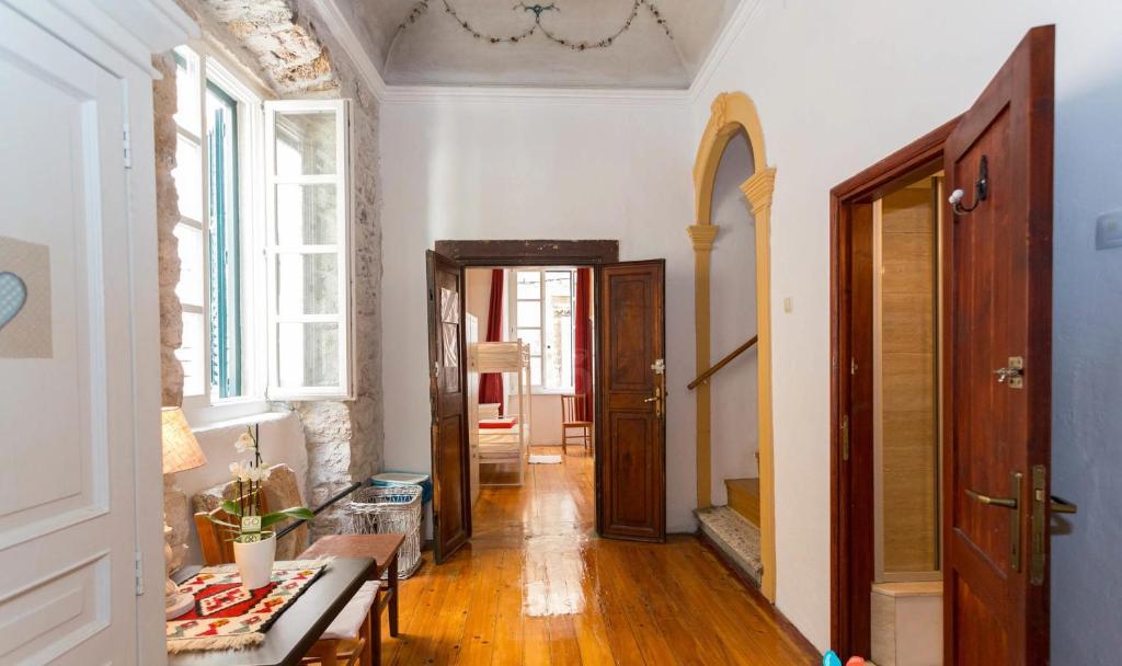 Old Town Hostel photo
