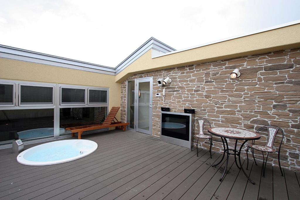 AtoZ Balsresort (Adult Only)