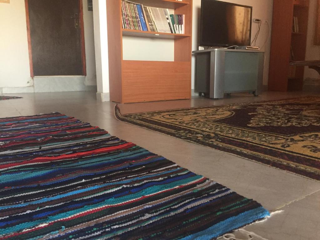 Shared lounge/TV area