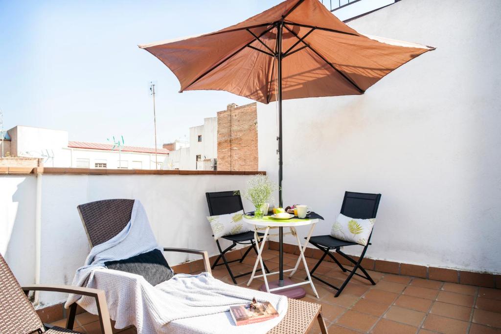Feelathome Mozart Apartments — Hotel in Barcelona
