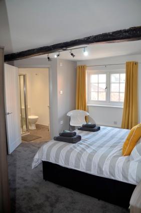 The Reynard Rooms @The Fox Inn — Hotel in York