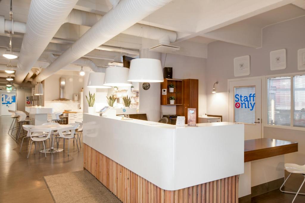 Shared lounge/TV area