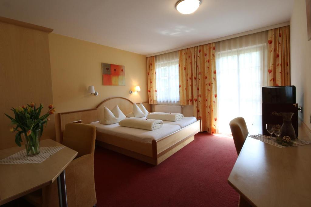 Hotel Gasthof Neuner photo