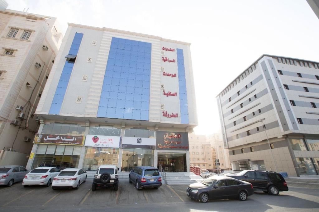 Al Manarat Al Raqiyah Furnished Units — Hotel in Jeddah