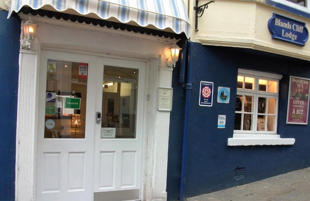 Blands Cliff Lodge, Scarborough